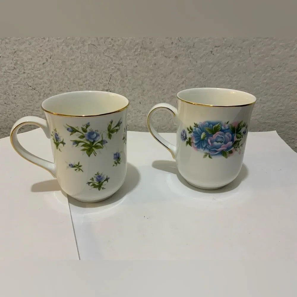 Royal Canterbury Blue Roses Green Leaves Gold Tone Trim 2 Coffee Mug / TeaCups
